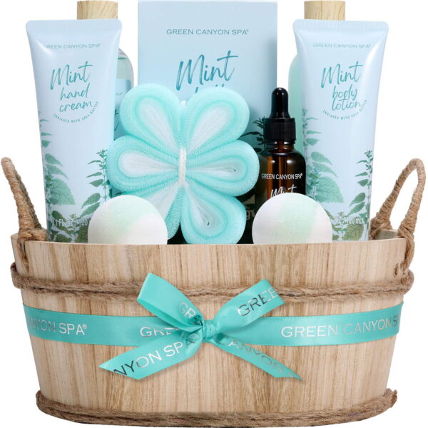 11 pc Mint Spa Basket