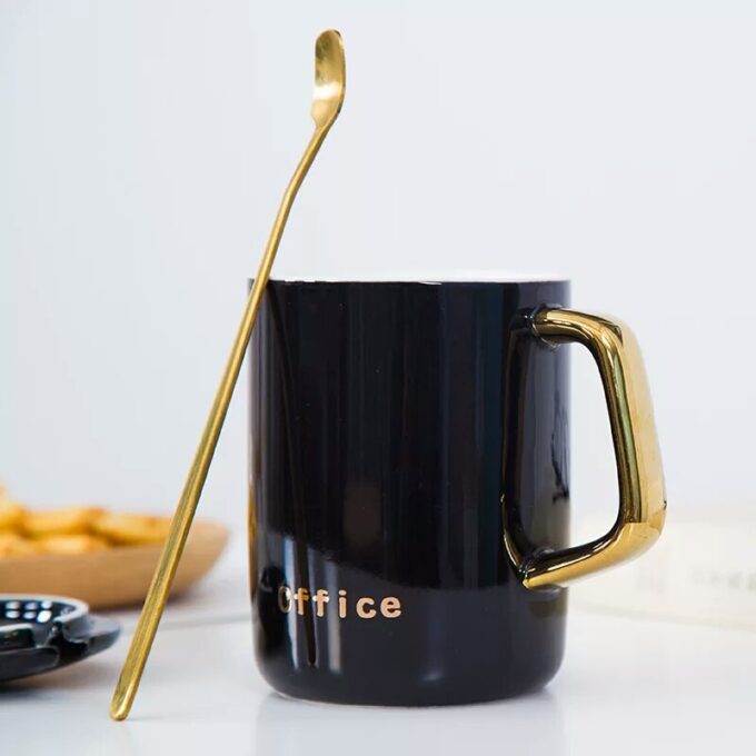 MUG WITH COVER AND SPOON - Image 3