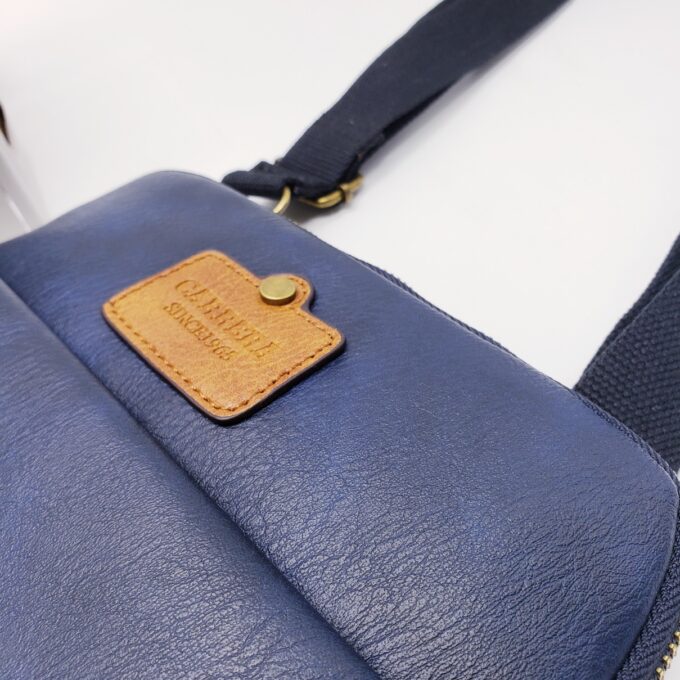 Carrera Crossbody Men's Bag - Image 2