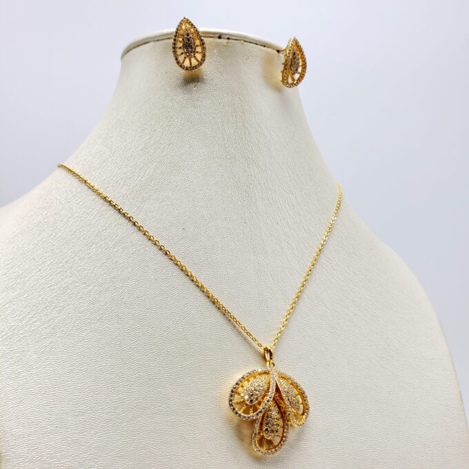 Assorted Zircon Set - Image 3
