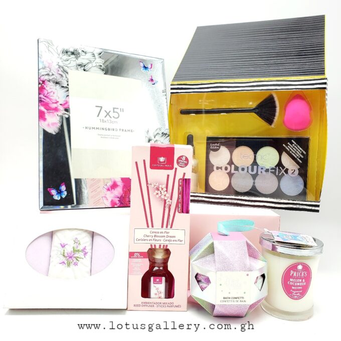 Hummingbird Hamper