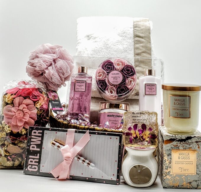 MARIE CLAIRE HAMPER