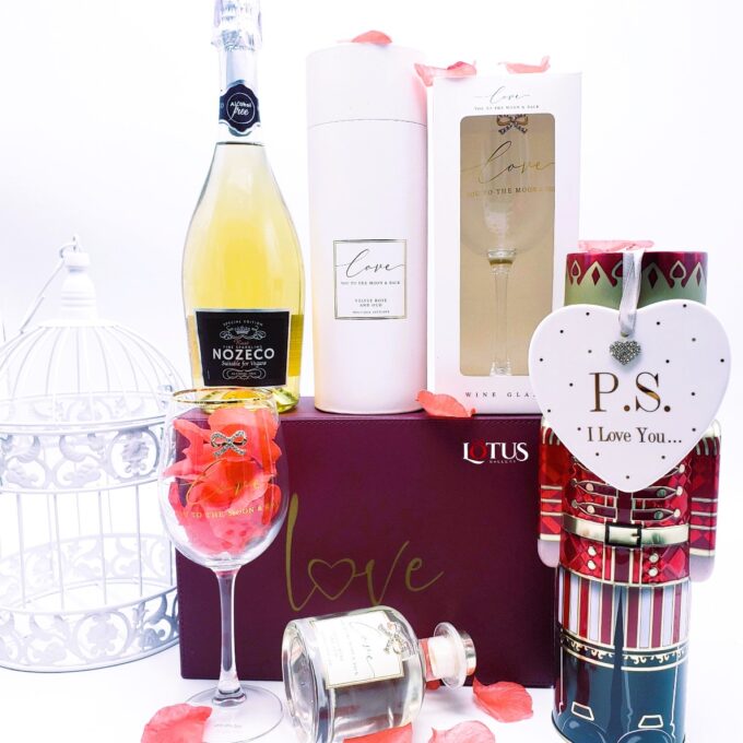 Non Alcoholic Love Box