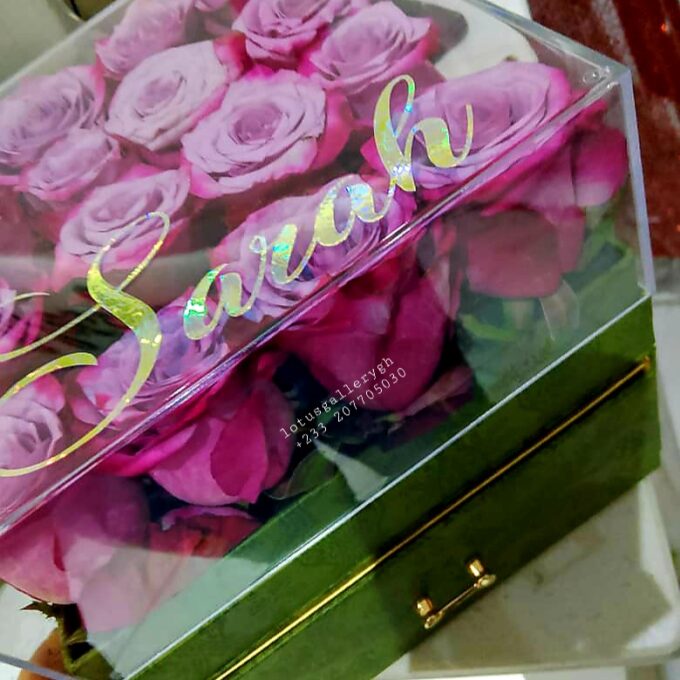 Square Acrylic Floral Box - Image 6