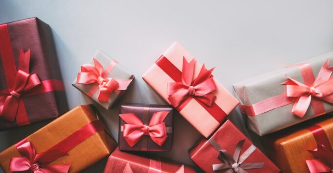 Gift Wrap - Image 3
