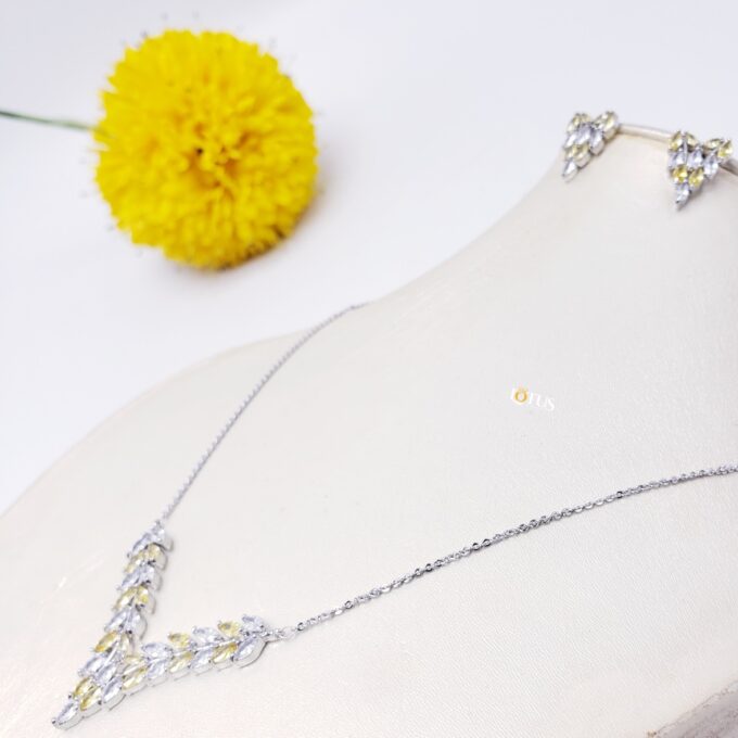 Zircon Minimal Yellow