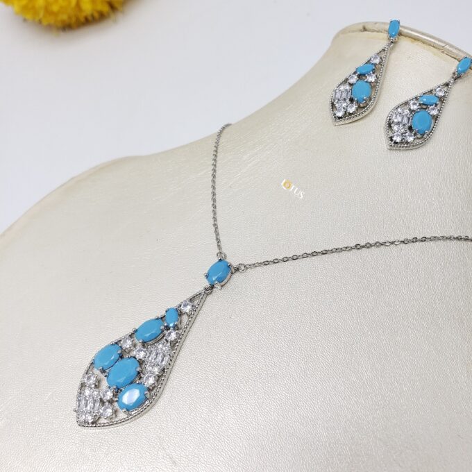 Zircon Set